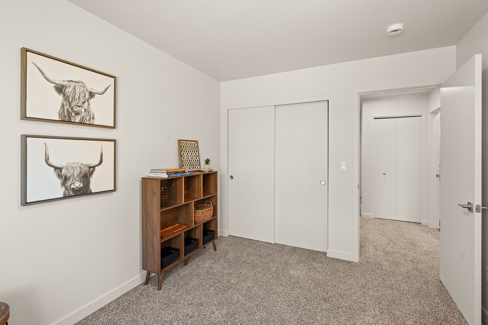 2028 Sunset Dr #9, Medford, OR 97501