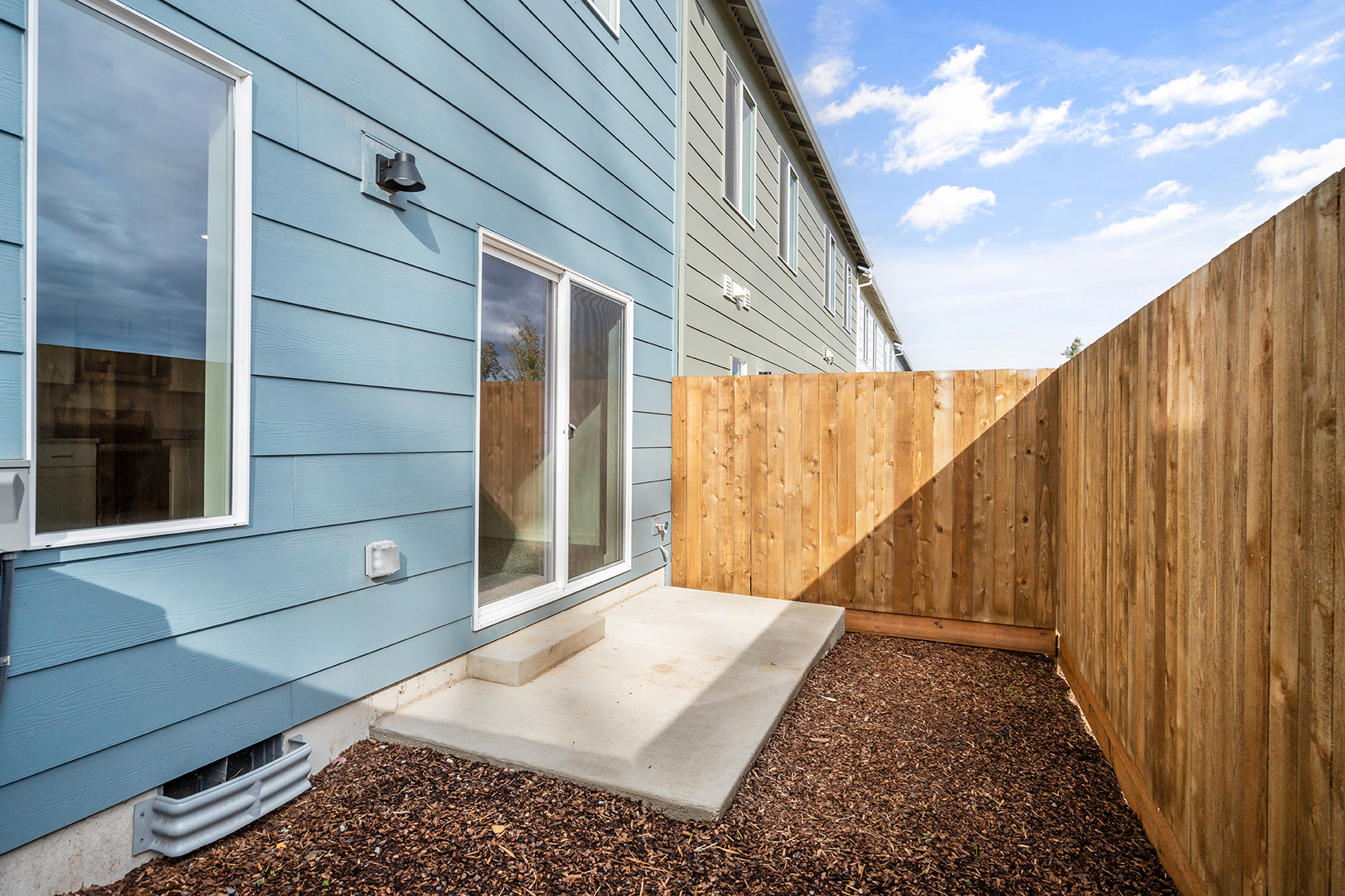 2028 Sunset Dr #4, Medford, OR 97501