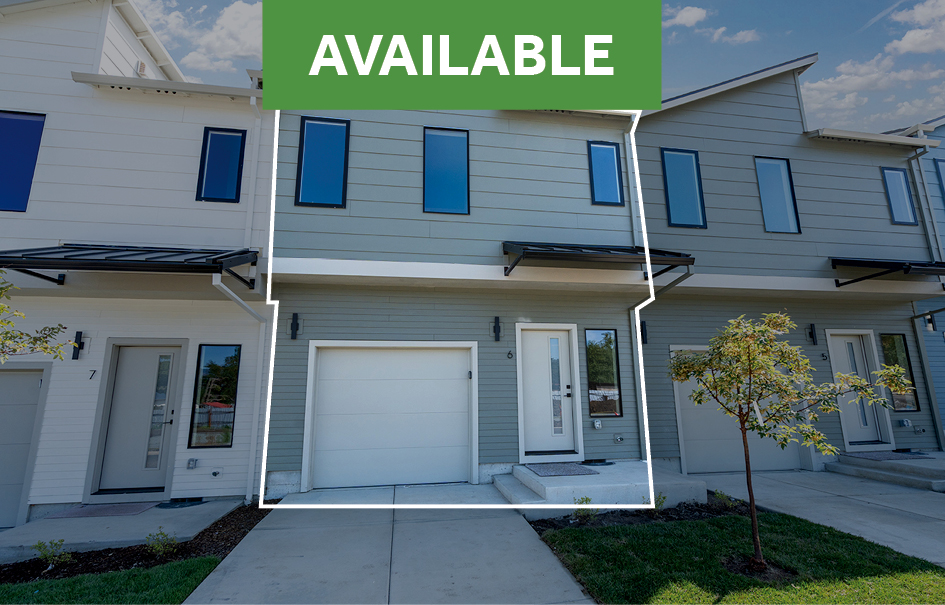 2028 Sunset Dr #6, Medford, OR 97501